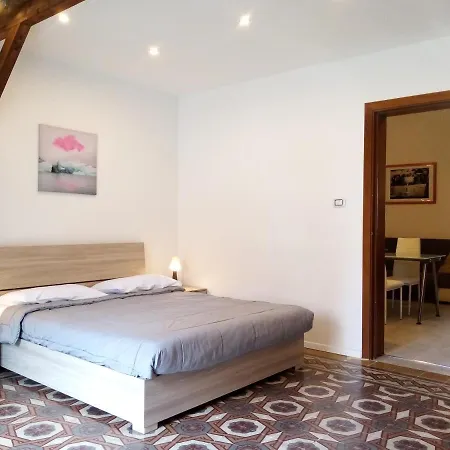 בית נופש Christian's House *