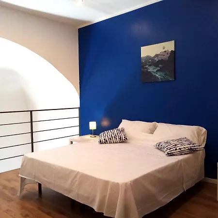 Christian's House * קטאניה